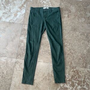 Hollister Sz 28 (7R) Army Green Super Skinny Jeans